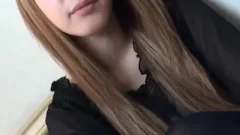 Vợ trẻ xinh đẹp giấu chồng đi khách - Xem phim sex HD tại Phevkl App