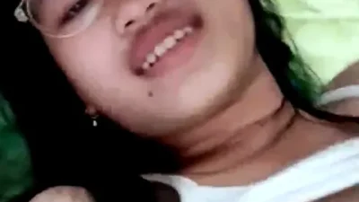 Cặp đôi teen Tiền Giang tập làm chuyện người lớn - Phevkl App