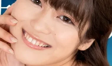 Sự chuyển mình dâm dục của nhan sắc vạn người mê | Phevkl App