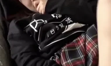 Bí mật khẩu trang đen và áo thun nội khoa kỳ lạ - Phim sex HD tại Phevkl App