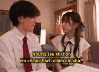 Cô gia sư xinh xinh thấy cậu học trò tự ti vì “không biết hôn” nên đã giúp cậu luyện tập